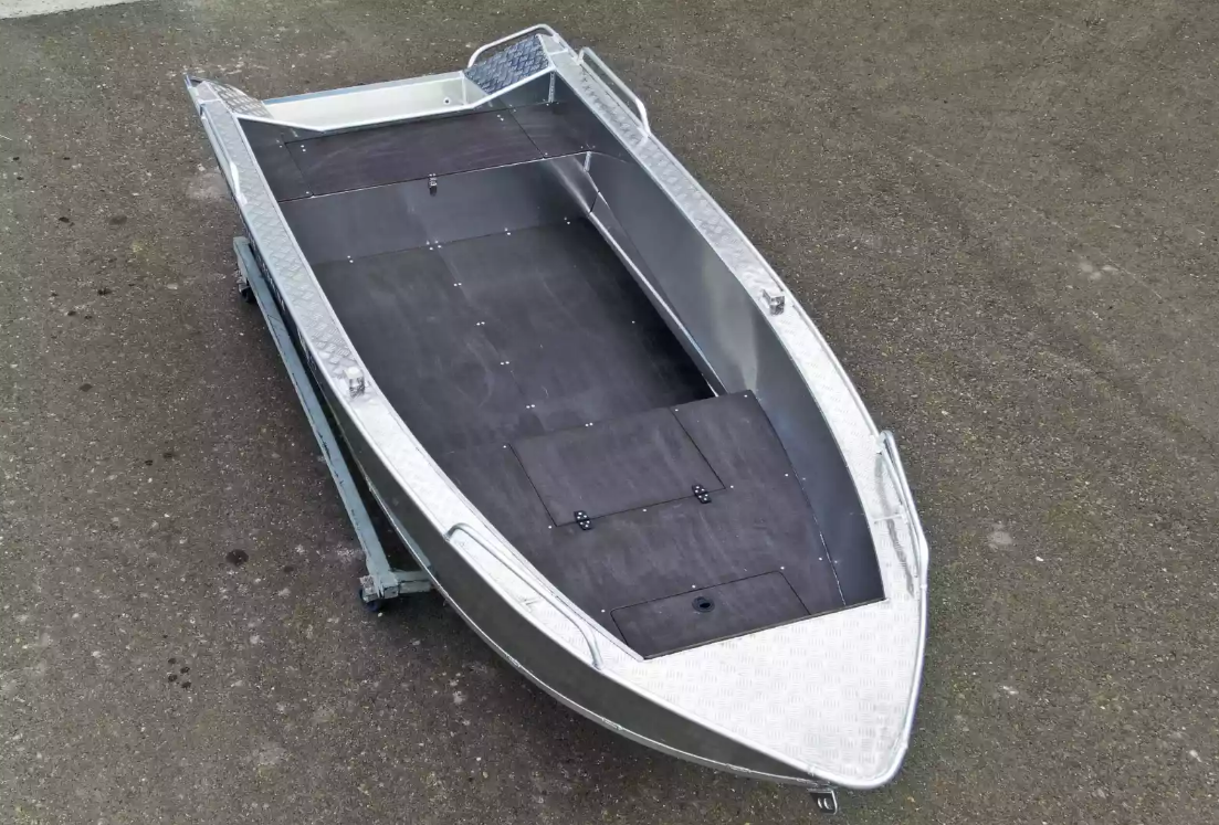 Алюминиевая лодка  Wyatboat-430М FISH в Чебоксарах