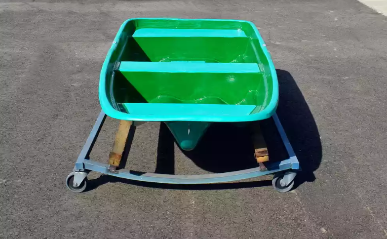 Стеклопластиковая лодка Старт (тримаран) в Чебоксарах