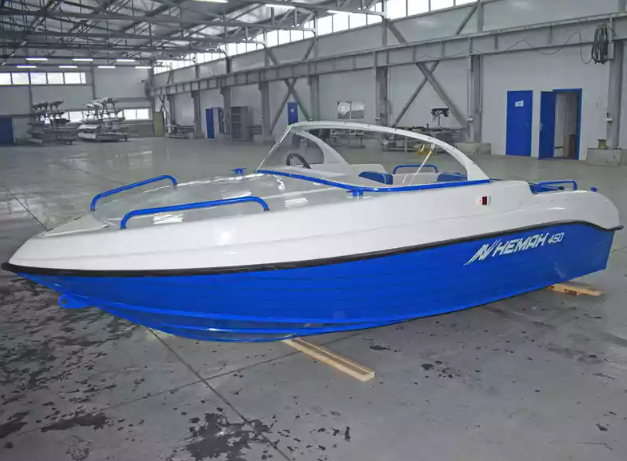 Комбинированный катер Neman-450 в Чебоксарах