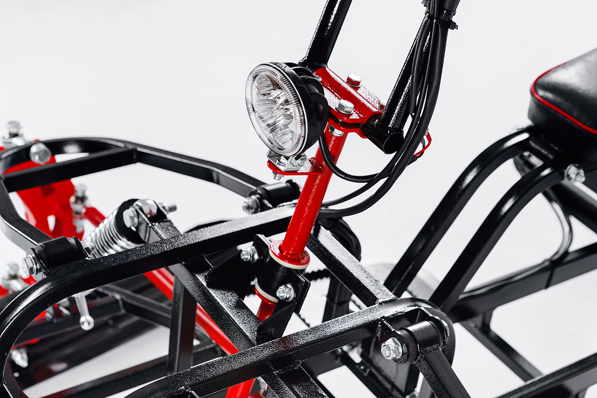 Лыжный модуль IKUDZO с подогревом ручек пластиковые лыжи в Чебоксарах