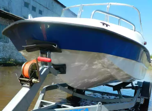 Стеклопластиковый катер Wyatboat-430 M (тримаран) в Чебоксарах