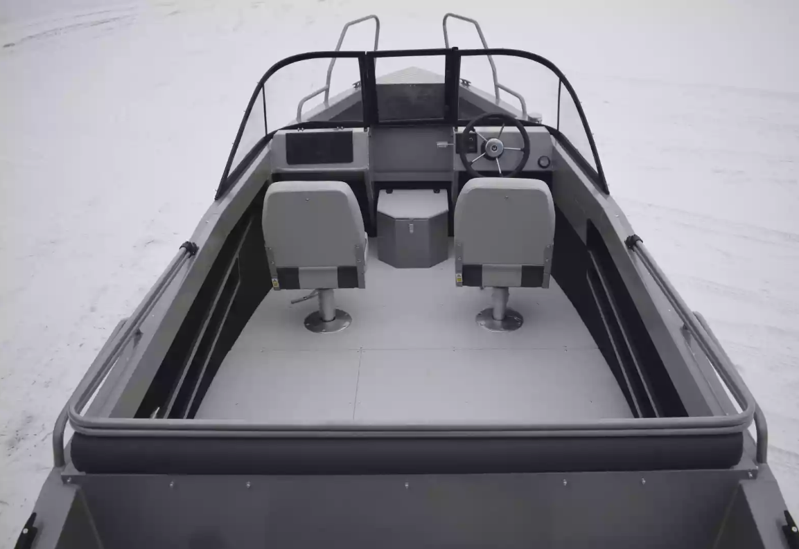 Алюминиевый катер Неман 550 DC в Чебоксарах