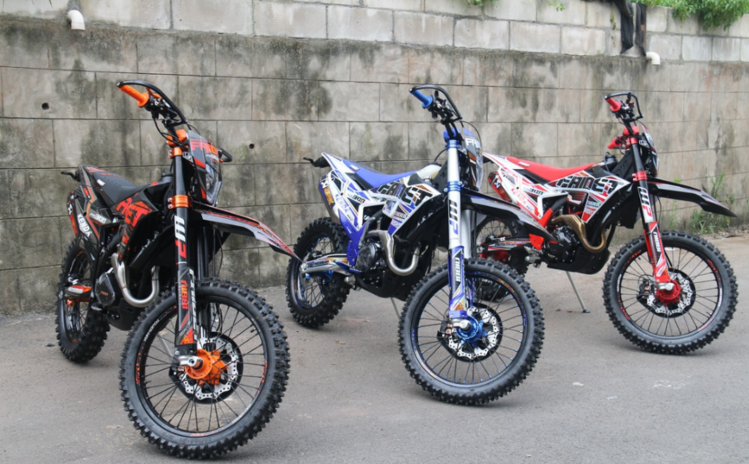 Кроссовый мотоцикл FAIDET NC300S ULTRA KKE в Чебоксарах