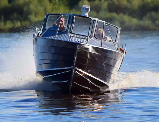 Алюминиевый катер Неман 550 в Чебоксарах