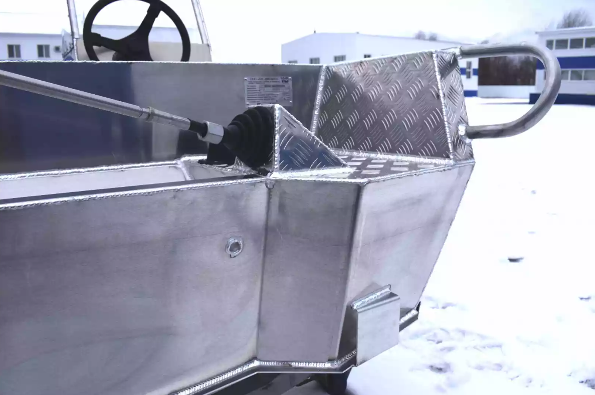 Алюминиевый катер Wyatboat-390 C в Чебоксарах