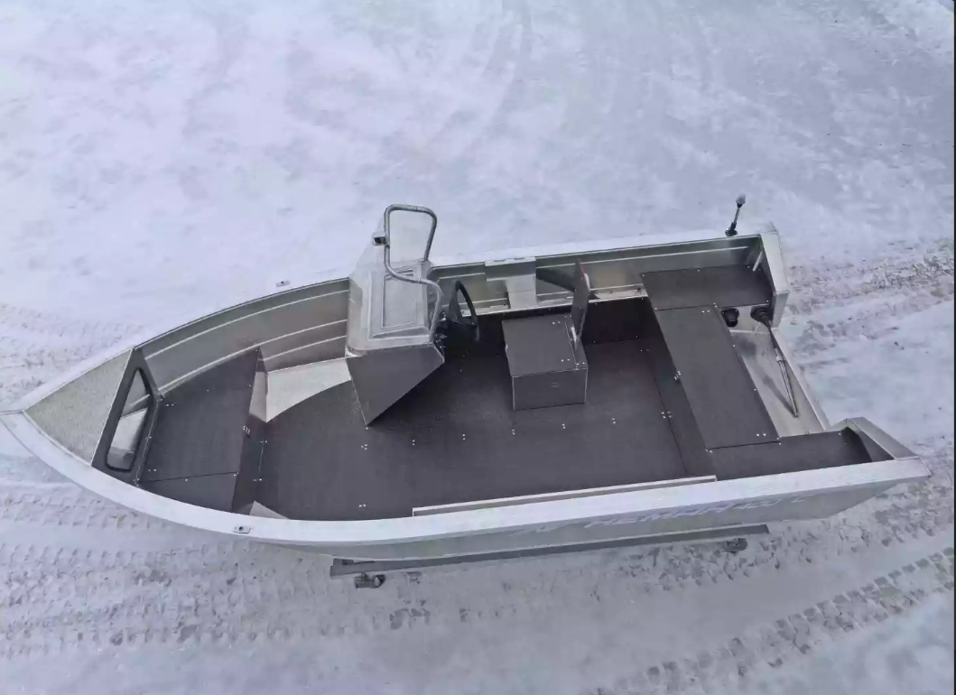 Алюминиевый катер Неман-400 С в Чебоксарах