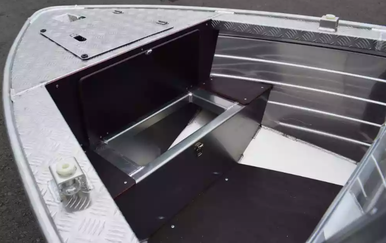 Алюминиевый катер Wyatboat-390 DCM Увеличенный борт в Чебоксарах