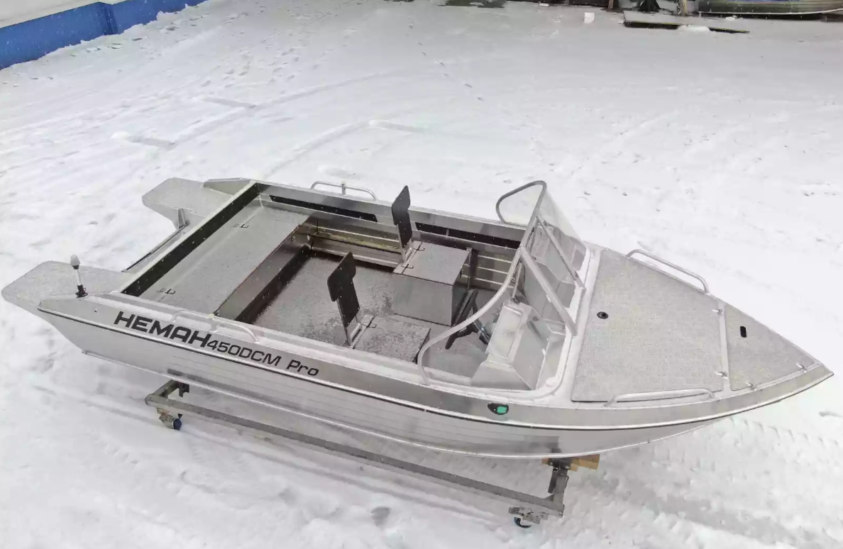 Алюминиевый катер Neman-450 DCM PRO в Чебоксарах