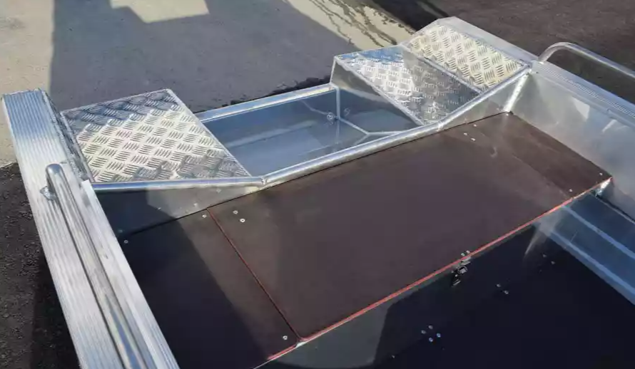 Алюминиевая лодка  Wyatboat-430 Р в Чебоксарах