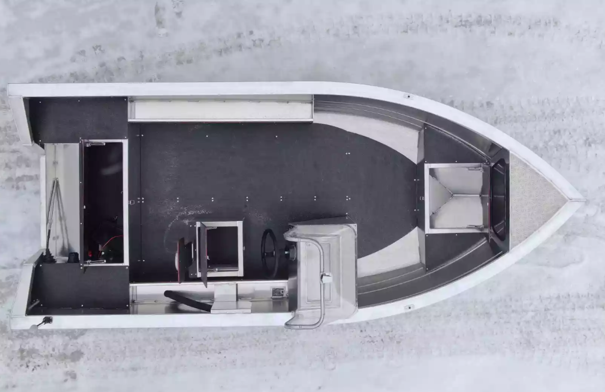 Алюминиевый катер Неман-400 С в Чебоксарах