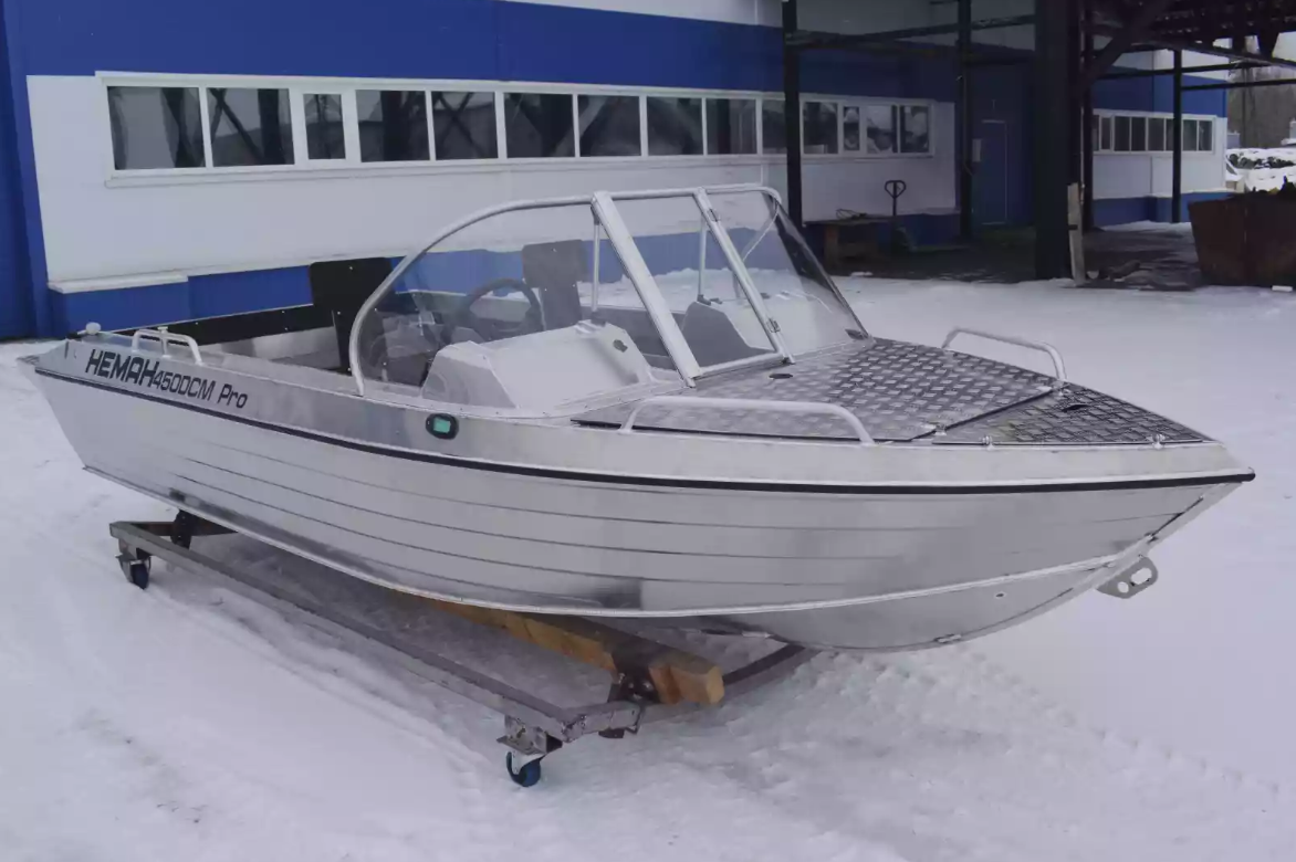 Алюминиевый катер Neman-450 DCM PRO в Чебоксарах