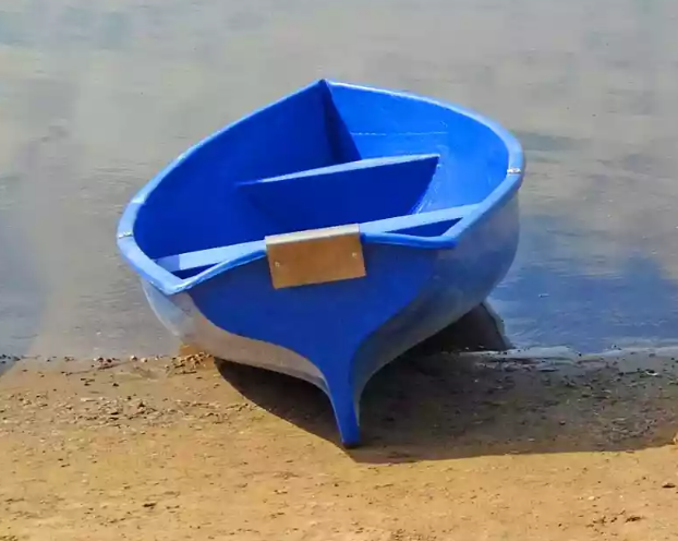 Стеклопластиковая лодка Омуль в Чебоксарах