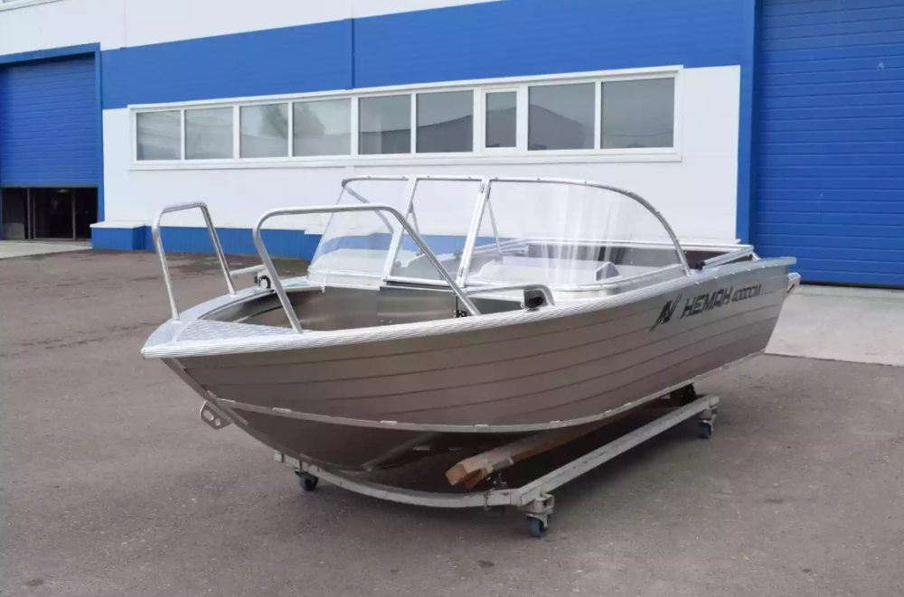 Алюминиевая лодка  Неман-400 DCM NEW в Чебоксарах