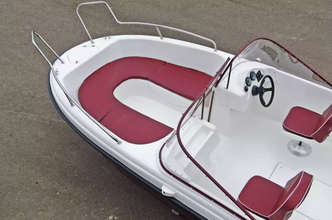 Комбинированный катер Neman-530 Open в Чебоксарах