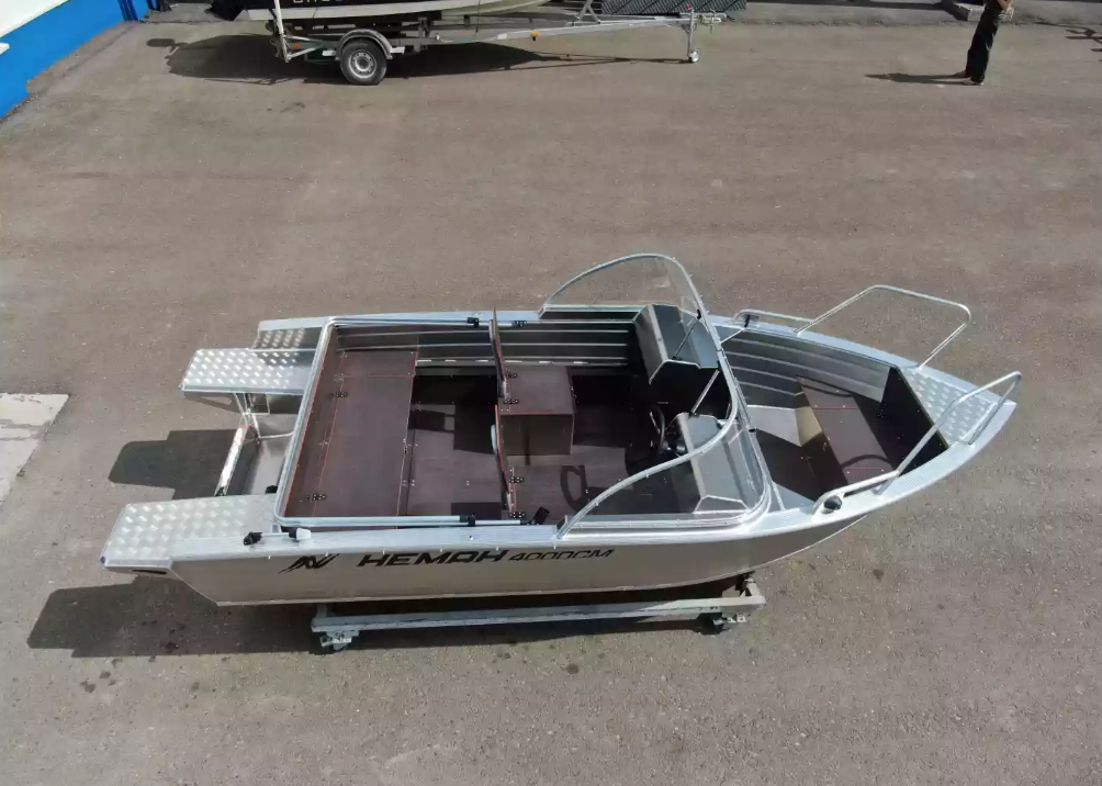 Алюминиевая лодка  Неман-400 DCM NEW в Чебоксарах