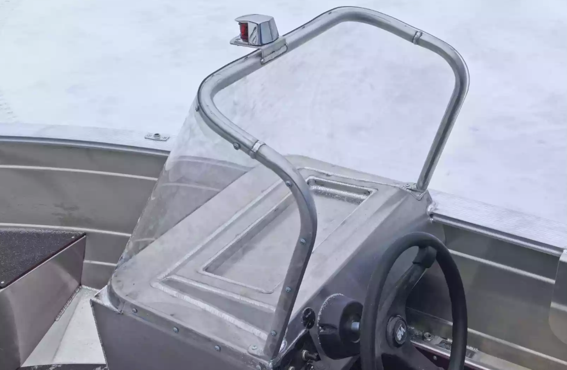 Алюминиевая лодка Неман-400 С в Чебоксарах