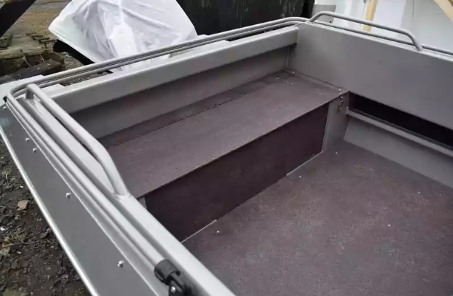 Алюминиевый катер Неман 500 в Чебоксарах