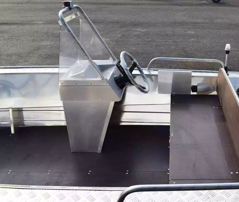 Алюминиевый катер Wyatboat-430 C в Чебоксарах