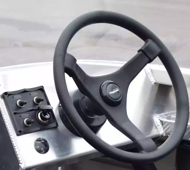 Алюминиевый катер Wyatboat-390 DCM Увеличенный борт в Чебоксарах