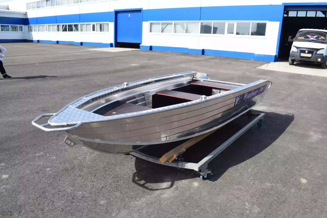 Алюминиевая лодка Wyatboat-390 P в Чебоксарах