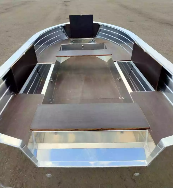 Алюминиевая лодка Неман-400 в Чебоксарах