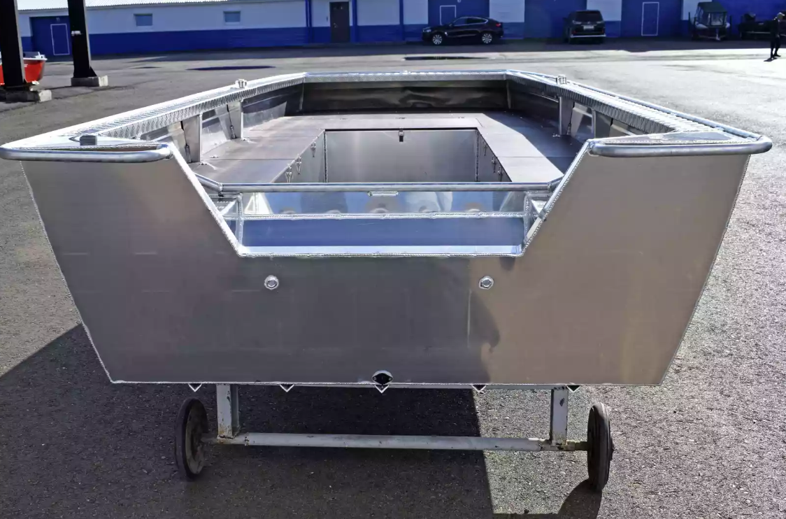 Алюминиевая лодка Wyatboat-490 Jonboat в Чебоксарах
