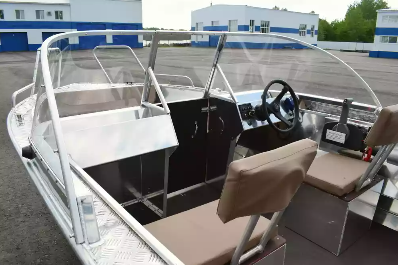 Алюминиевый катер Неман-500 DCM в Чебоксарах