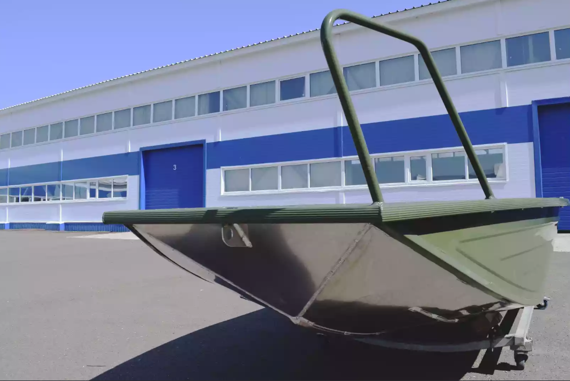 Алюминиевая лодка  Wyatboat-430 Master Fish в Чебоксарах