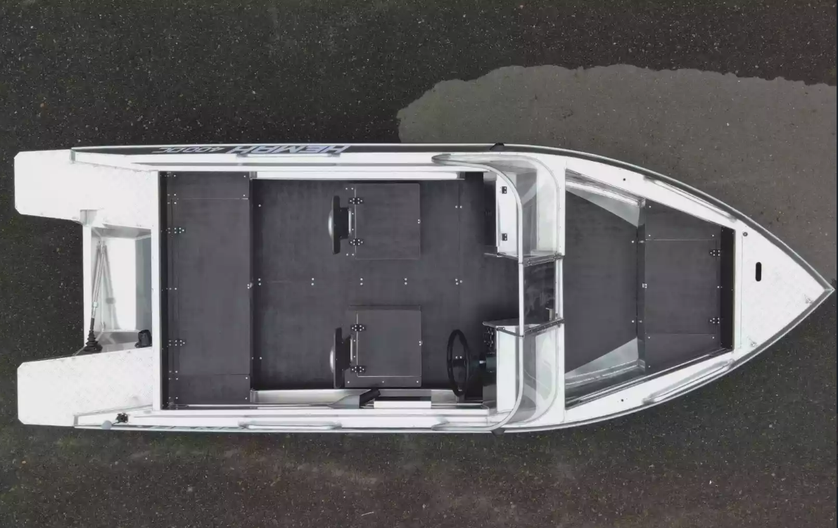 Алюминиевый катер Neman-400 DC в Чебоксарах