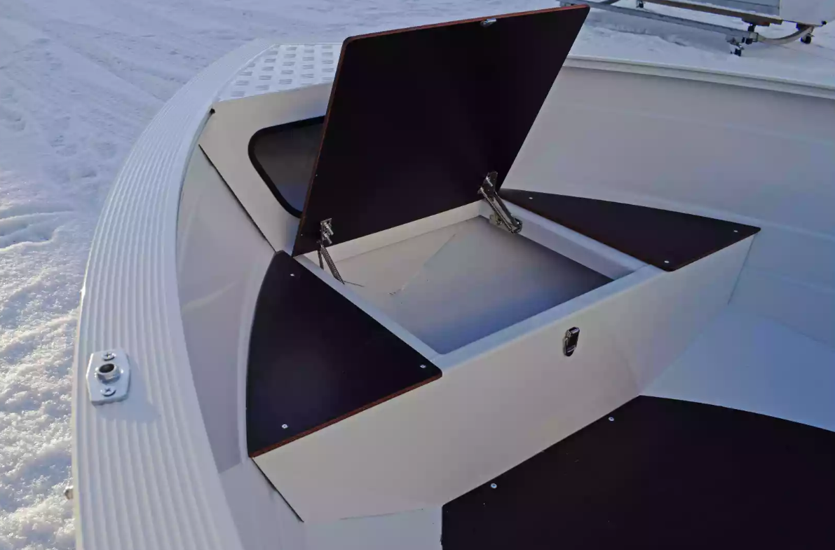 Алюминиевый катер Неман-400 С в Чебоксарах