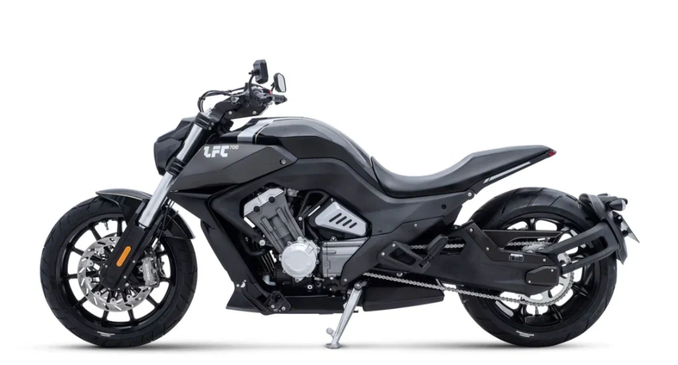 Мотоцикл Benda LFC 700 в Чебоксарах