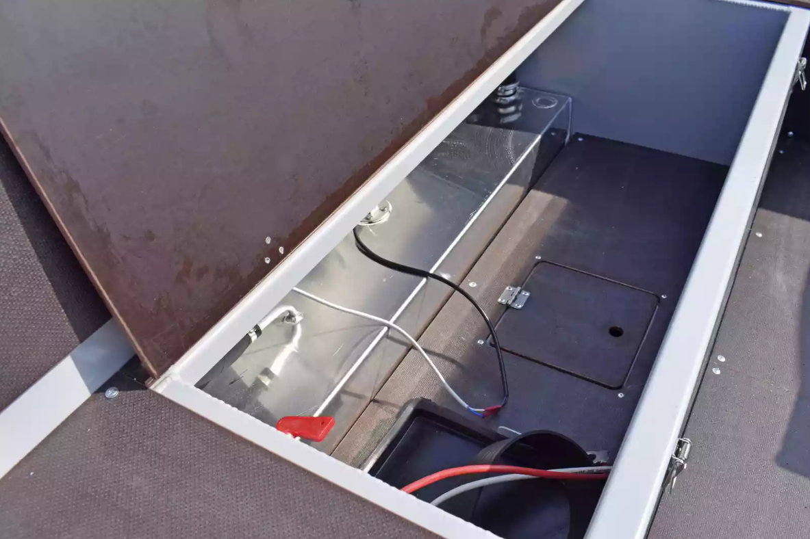 Алюминиевый катер Неман-420 DCM NEW в Чебоксарах