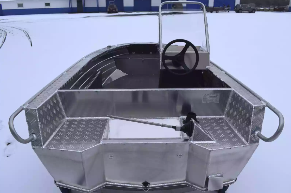 Алюминиевый катер Wyatboat-390 C в Чебоксарах