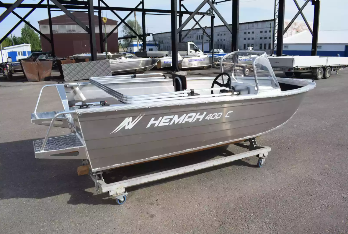 Алюминиевый катер Неман-400 С в Чебоксарах