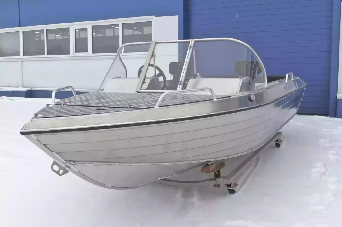 Алюминиевый катер Neman-480 DCM PRO в Чебоксарах