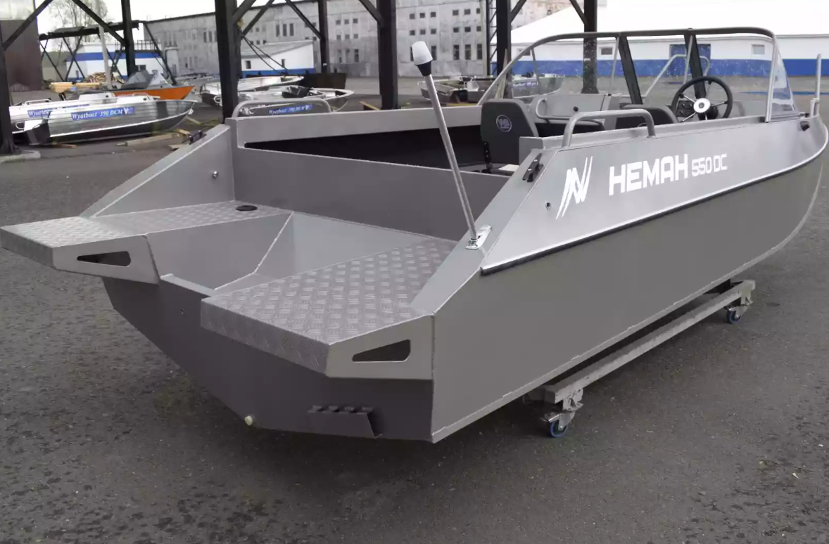 Алюминиевый катер Неман 550 DC в Чебоксарах