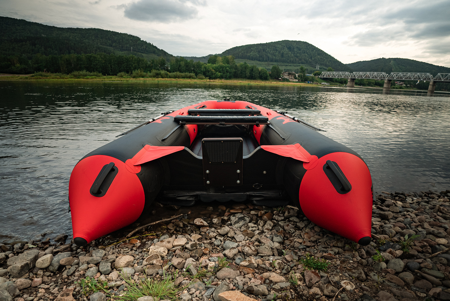 Лодка MISHIMO RIVER JET 400 под водомет в Чебоксарах