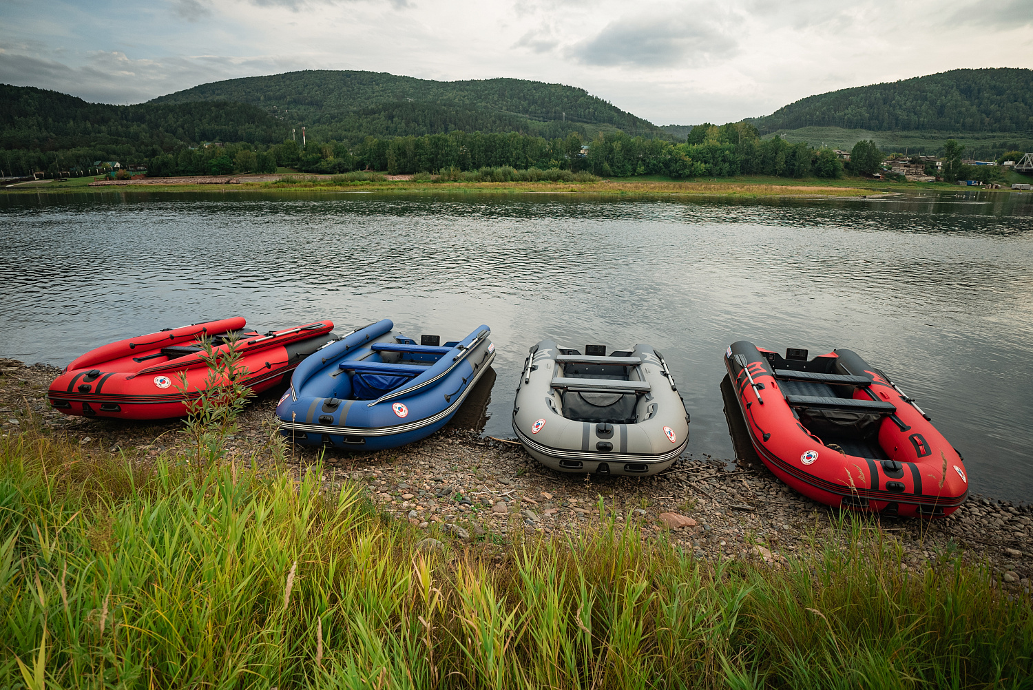 Лодка MISHIMO RIVER FJET PRO 470 под водомет в Чебоксарах