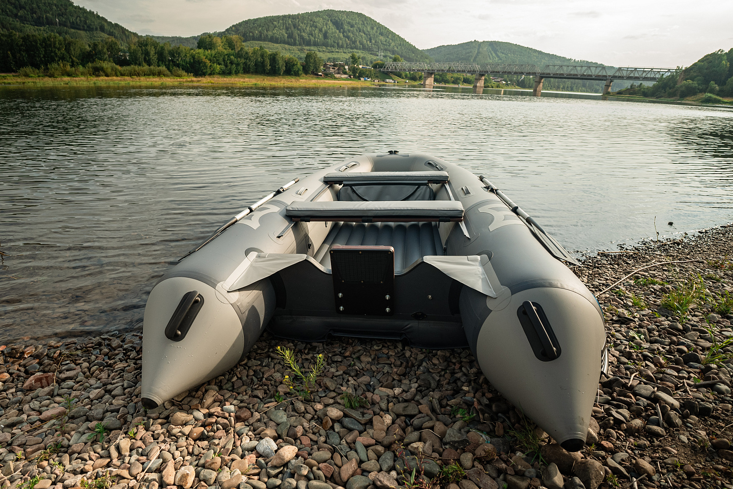 Лодка MISHIMO RIVER JET 390 под водомет в Чебоксарах